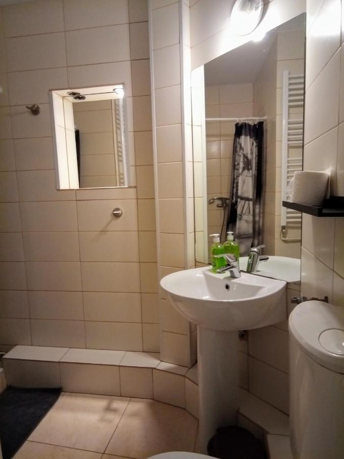 Ferienwohnung Cozy Downtown Oasis Bukarest Exterior foto